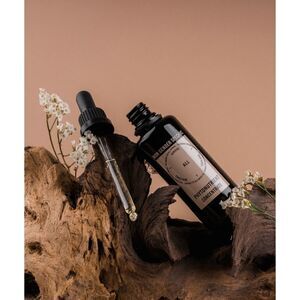 NIB NON GENDER SPECIFIC PHYTONUTRIENT CONCENTRATE LUXURIOUS FACE OIL, 1.7 OZ